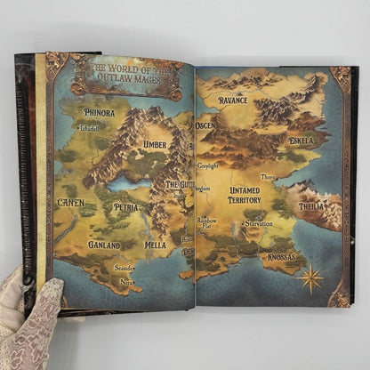 Songbinder Special Edition Hardcover (Tales of the Outlaw Mages Book 5)